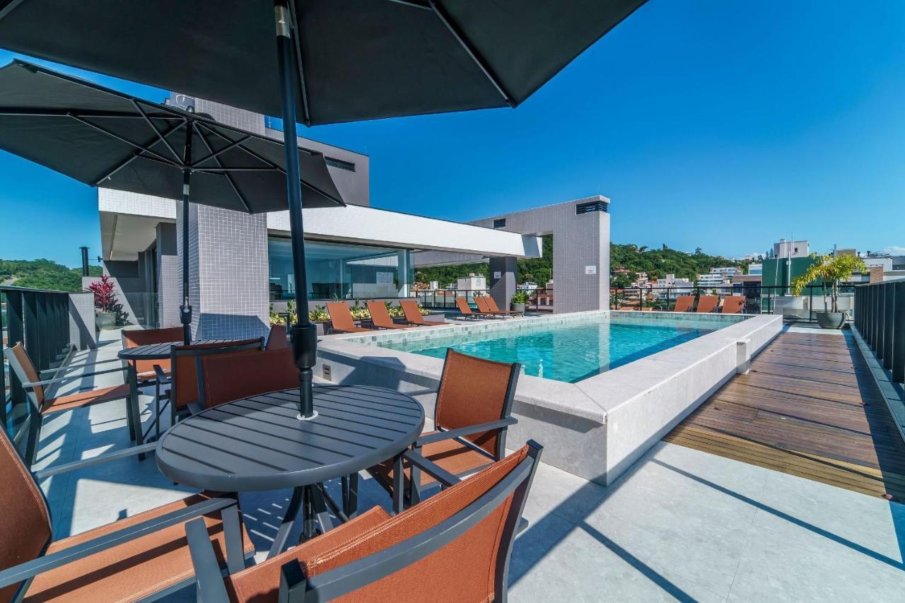 Adra 106 - Apartamento No Centro De Bombinhas - Rooftop Com Piscina E Academia - A Poucos Metros Da Praia - 외부 사진